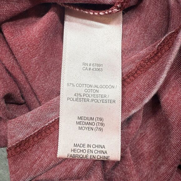 Washington Shirt Women’s Medium Red Gold NFL Sports Logo V-Neck - Picture 7 of 9